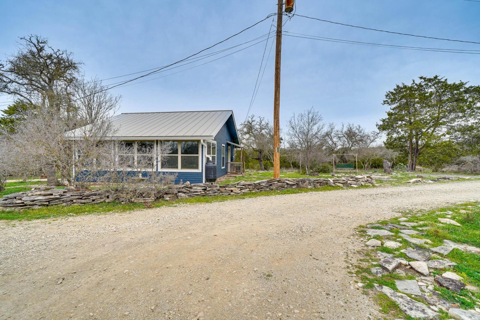 Cozy Kerrville Guest Cottage Near Guadalupe River! Bagian luar foto